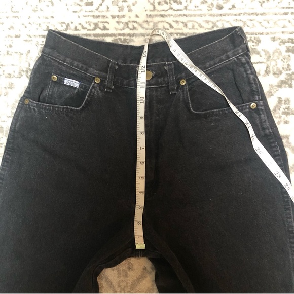 Vintage Chic high waisted tapered leg cotton “mom jeans” 🖤❤️ washed black - Picture 14 of 15